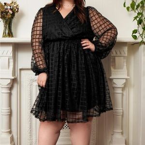 Gorgeous black size 24/26 Lantern Sleeve Heart Print & Plaid Dress